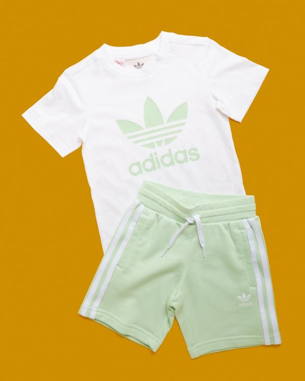 adidas Originals - Adicolor Shorts and Tee Set   Kids Teens - 2 Piece (Semi Green Spark) Adicolor Shorts and Tee Set - Kids-Teens
