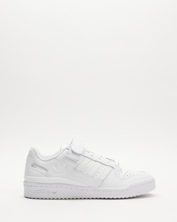 adidas Originals - Forum Low   Women's - Lifestyle Sneakers (White) Forum Low - Women's