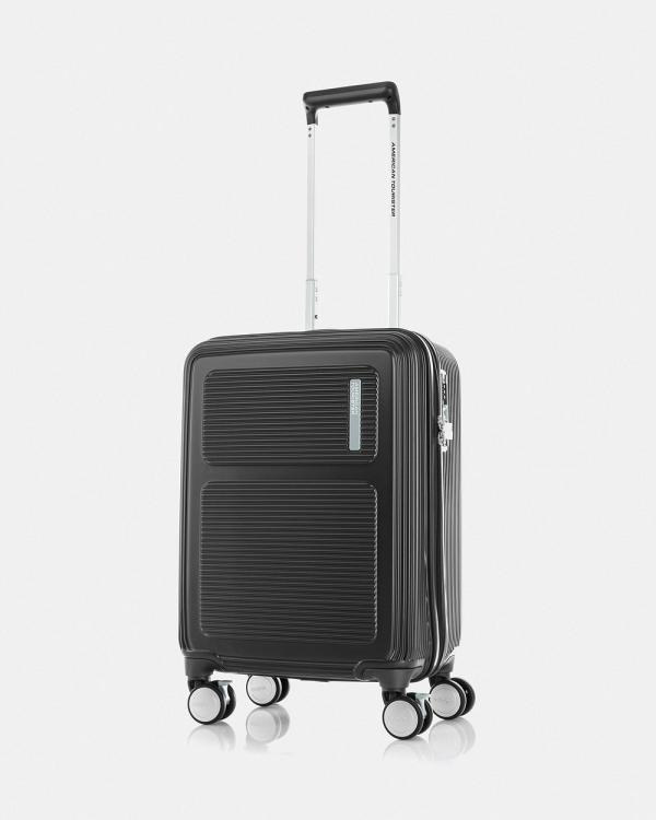 American Tourister - Maxivo Spinner 55cm TSA - Travel and Luggage (Black) Maxivo Spinner 55cm TSA