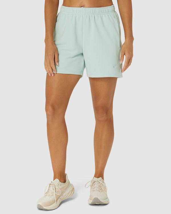 ASICS - 5 Inch French Terry Shorts   Women's - Shorts (Pale Blue) 5 Inch French Terry Shorts - Women's