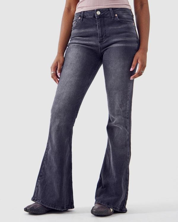 BDG By Urban Outfitters - Atlas Mid Rise Flared Jeans - Flares (Washed Black) Atlas Mid Rise Flared Jeans