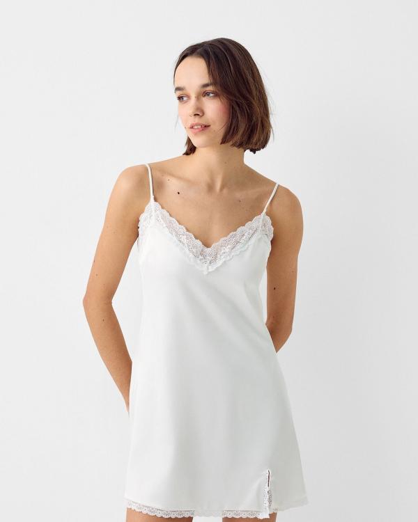 Bershka - Strappy Satin Mini Dress With Blonde Lace Details - Dresses & Onesies (Off white) Strappy Satin Mini Dress With Blonde Lace Details