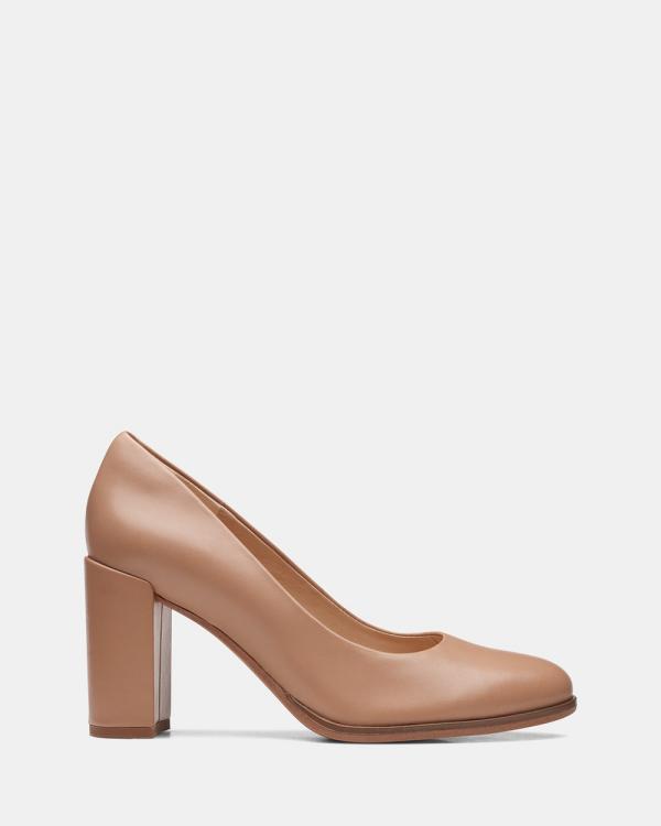 Clarks - Freva85 Court - Heels (Praline Leather) Freva85 Court