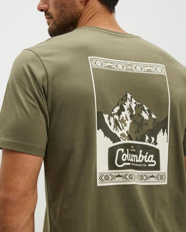 Columbia - CSC Seasonal Logo Tee - Short Sleeve T-Shirts (Stone Green & Timberline Trails Graphic) CSC Seasonal Logo Tee