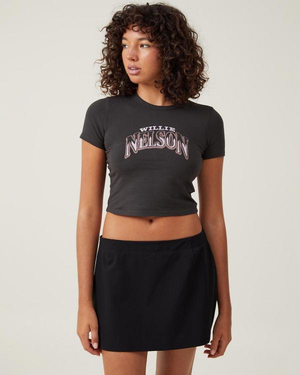 Cotton On - Crop Fit Licensed Graphic Tee - Cropped tops (Licensed BR Willie Nelson Est. 1933 & Washed Black) Crop Fit Licensed Graphic Tee