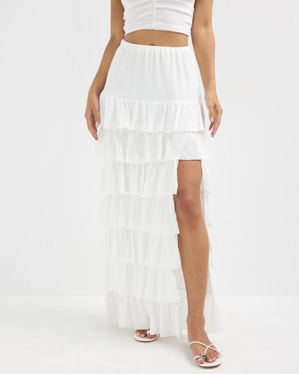Dazie - Retro Revival Tiered Jersey Maxi Skirt - Skirts (White) Retro Revival Tiered Jersey Maxi Skirt