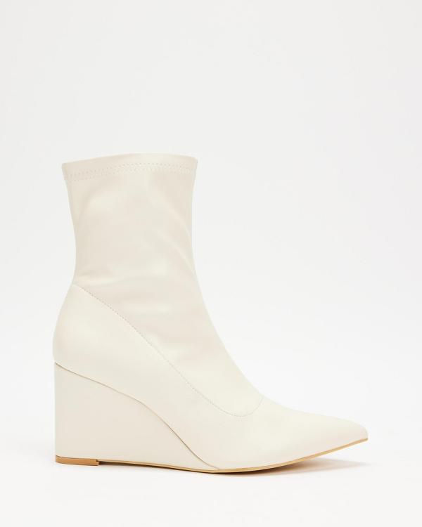 Dazie - Sasha Wedge Ankle Boots - Boots (Butter Cream) Sasha Wedge Ankle Boots