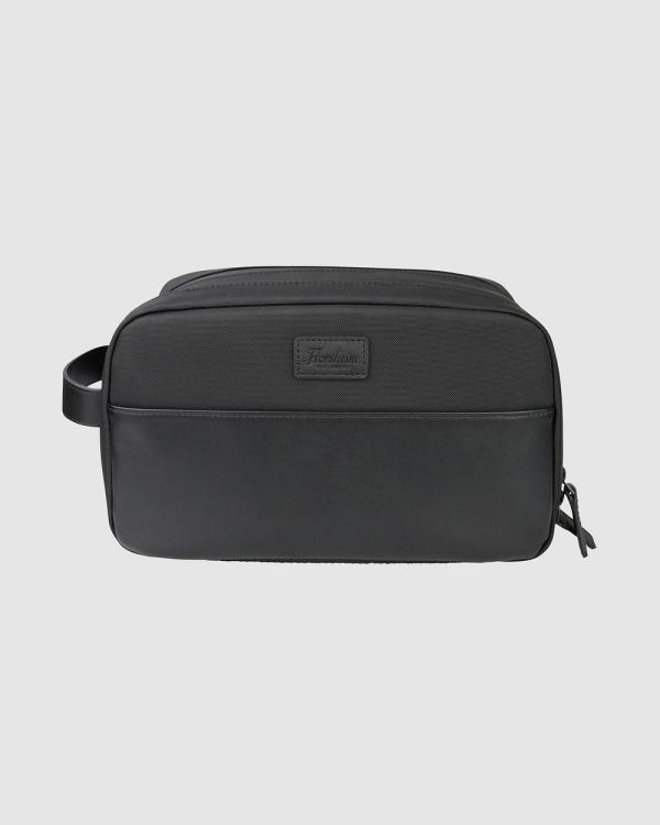 Florsheim - Ultimate Travel Pack - Toiletry Bags (Black/multi) Ultimate Travel Pack