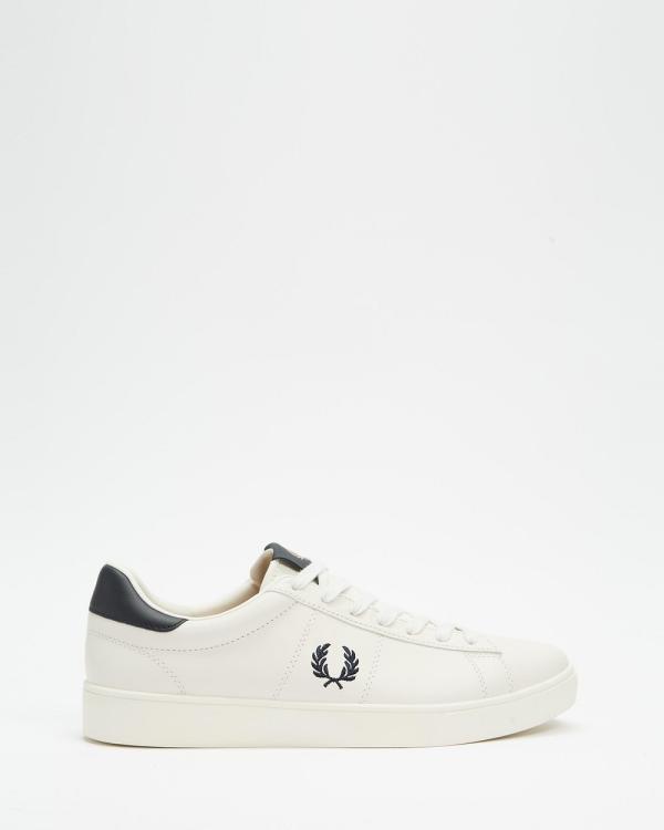 Fred Perry - Spencer Leather Sneakers   Unisex - Sneakers (Porcelain) Spencer Leather Sneakers - Unisex