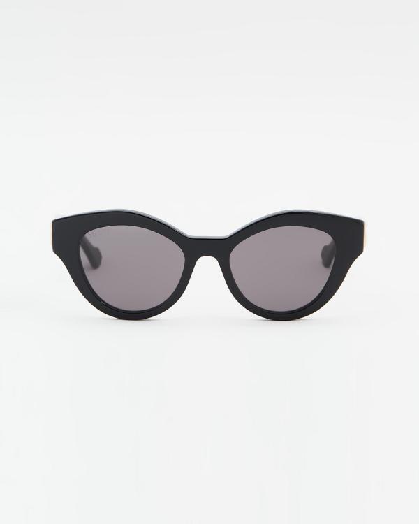 Gucci - GG0957S002 - Sunglasses (Black) GG0957S002