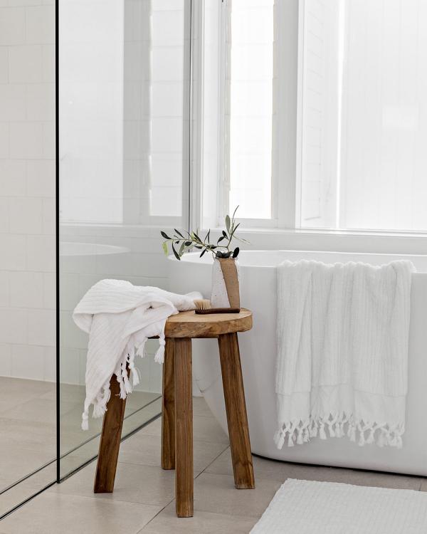 Miss April - Turkish Cotton Bath Towel - Bathroom (White) Turkish Cotton Bath Towel