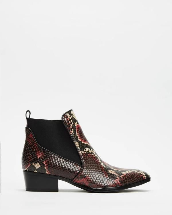 Naturalizer - Hailey Bootie - Boots (Red Snake) Hailey Bootie
