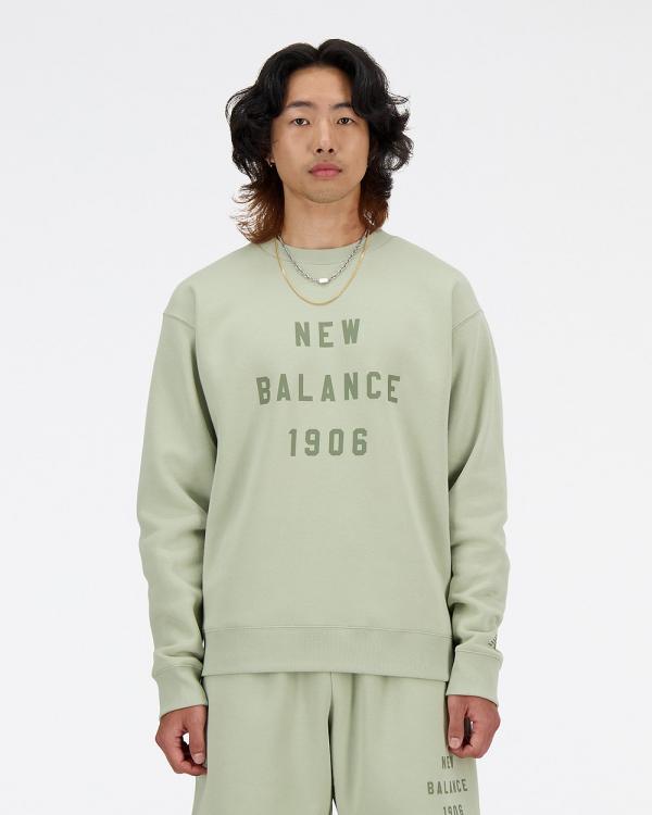 New Balance - Iconic Collegiate Graphic Crew - Sweats (Olivine) Iconic Collegiate Graphic Crew