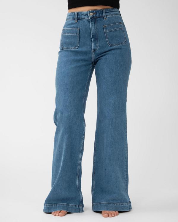 & Other Stories - Flared Jeans - Flares (Mid Blue) Flared Jeans