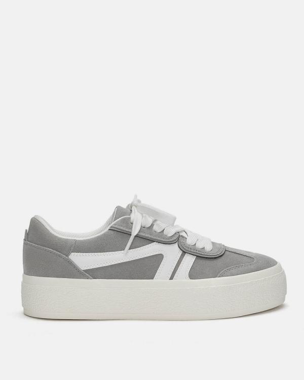 Pull&Bear - Leather Chunky Sole Sneakers - Lifestyle Sneakers (Grey) Leather Chunky Sole Sneakers