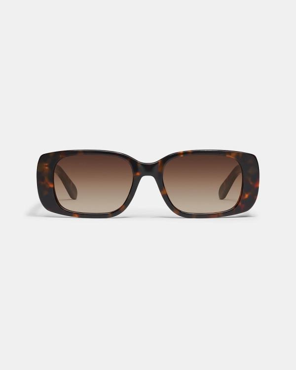 Quay Australia - Karma - Sunglasses (Neutral Tort & Brown Gradient) Karma