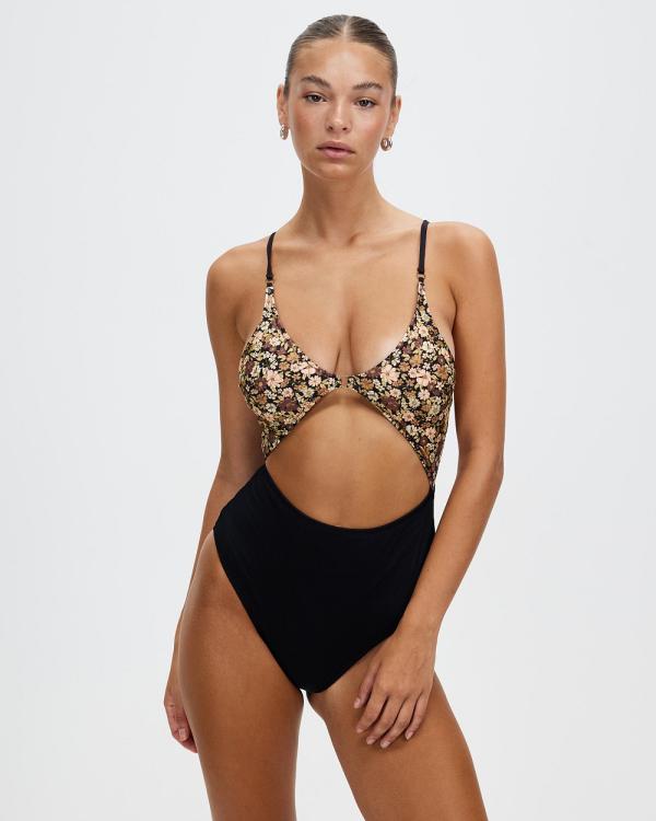 Rip Curl - Sea Of Dreams Good One Piece - One-Piece / Swimsuit (Brown) Sea Of Dreams Good One-Piece