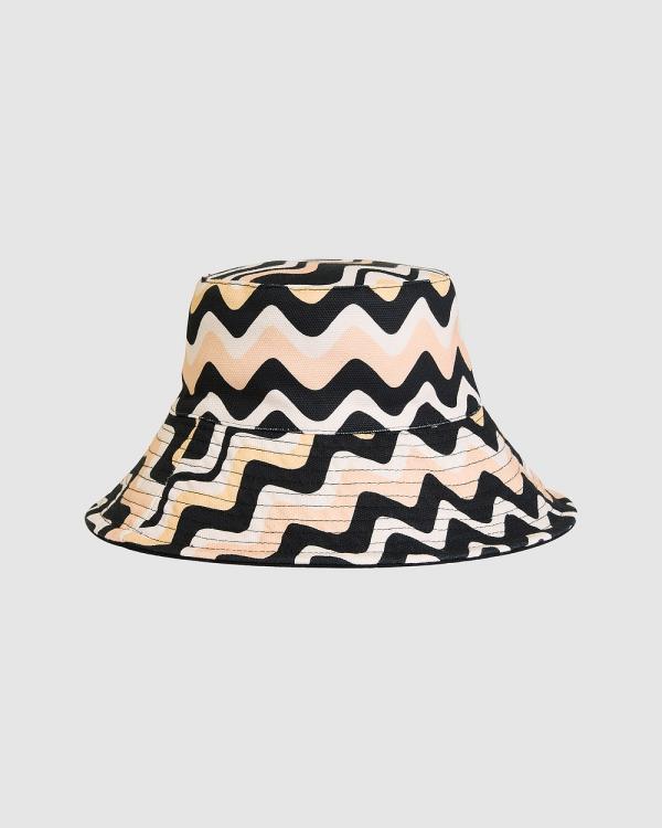 Seafolly - Neue Wave Reversible Bucket Hat - Accessories (Black) Neue Wave Reversible Bucket Hat