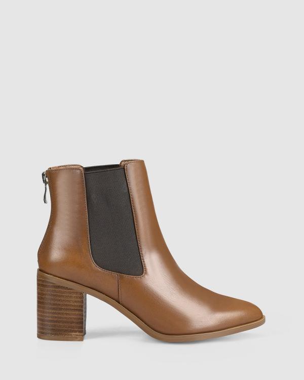 Siren - Laurah Chelsea Ankle Boots - Boots (Tan Leather) Laurah Chelsea Ankle Boots