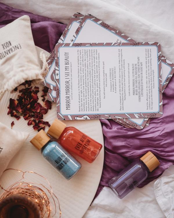 The Little Potion Co - Once upon a Potion Mindful Potion Kit - Activity Kits (Disney) Once upon a Potion Mindful Potion Kit