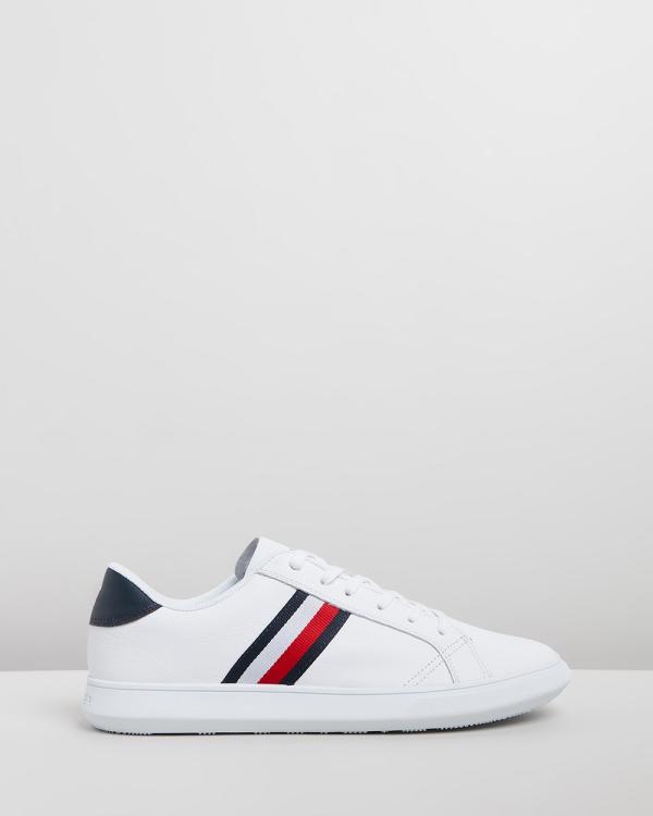 Tommy Hilfiger - Essential Leather Cupsole Sneakers - Sneakers (White & Midnight) Essential Leather Cupsole Sneakers