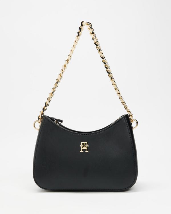 Tommy Hilfiger - Refined Chain Shoulder Bag - Handbags (Black) Refined Chain Shoulder Bag