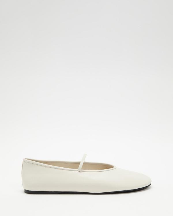 Tony Bianco - Martinez Flats - Ballet Flats (Dove Nappa) Martinez Flats