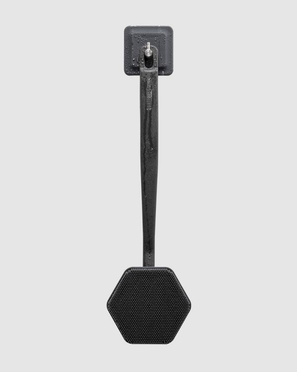 Tooletries - The Back Scrubber & Hook - Beauty (Black) The Back Scrubber & Hook