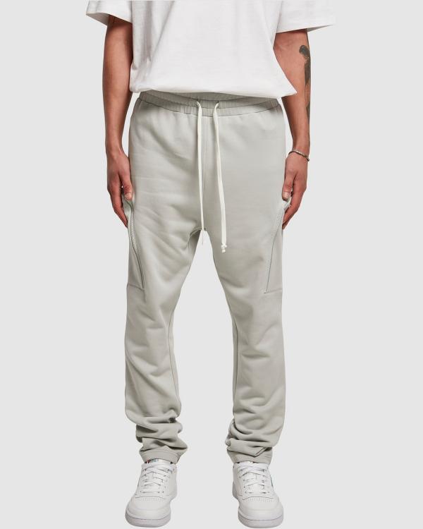 Urban Classics - UC Low Crotch Cargo Sweatpants - Pants (Asphalt) UC Low Crotch Cargo Sweatpants