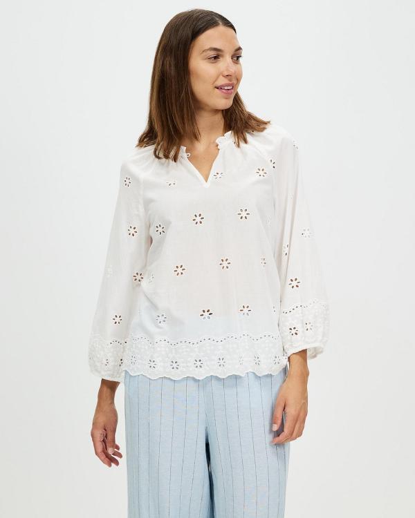 Vero Moda - Hayle Embroidered Top - Tops (White) Hayle Embroidered Top