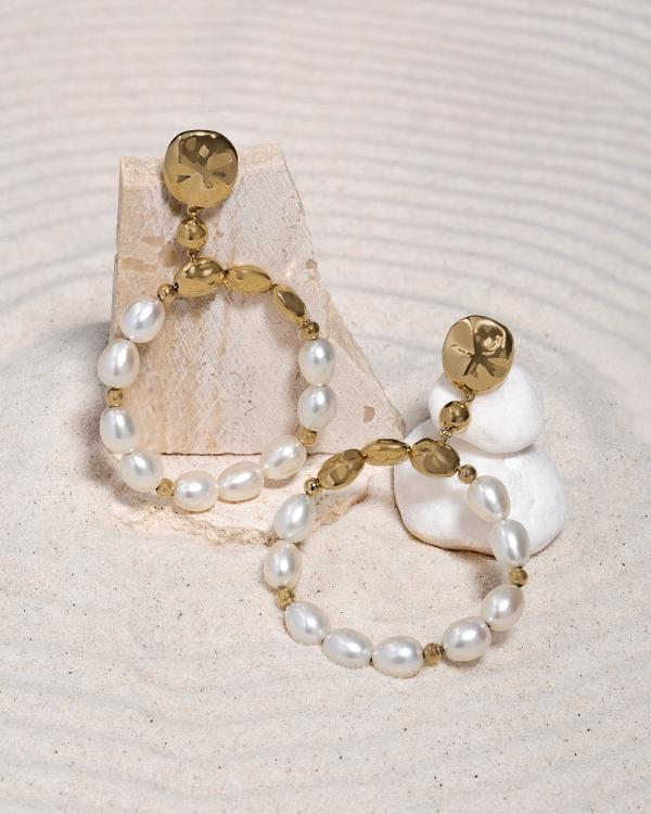 Wanderlust + Co - Pearl Baroque 14K Gold Vermeil Hoop Earrings - Jewellery (Gold) Pearl Baroque 14K Gold Vermeil Hoop Earrings