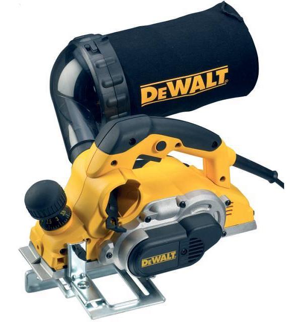 Dewalt D26500K-XE - Planer 82mm TCT 1050W 4mm DOC 25mm Rebate Kitbox