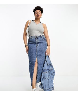 ASOS DESIGN Curve denim maxi skirt with split hem in midwash-Blue