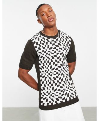 ASOS DESIGN knitted t-shirt with checkerboard placement-Brown