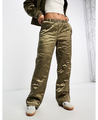 ASOS DESIGN quilted pull on pants in khaki (part of a set)-Green