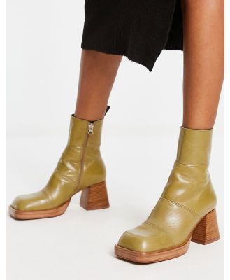 ASOS DESIGN Rhodes premium leather platform ankle boots in khaki-Green