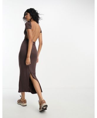 ASOS DESIGN soft touch capped sleeve scoop back maxi dress in chocolate-Brown