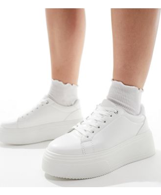 ASOS DESIGN Wide Fit Dream chunky sneakers in white
