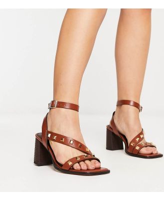 ASOS DESIGN Wide Fit Halter studded mid heeled sandals in tan-Brown