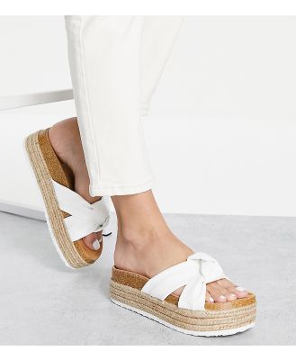 ASOS DESIGN Wide Fit Teegan knotted flatform sandals in white