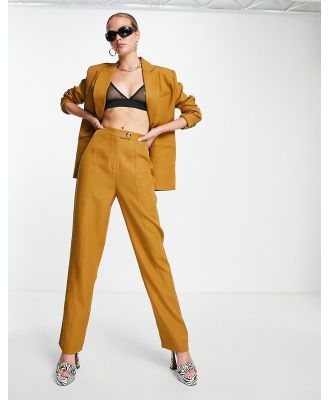 4th & Reckless straight leg tailored pants in mustard (part of a set)-Gold