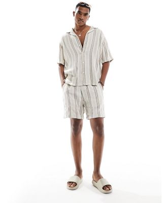 Abercrombie & Fitch 6 dobby stripe pull on shorts in beige/brown (part of a set)-Neutral