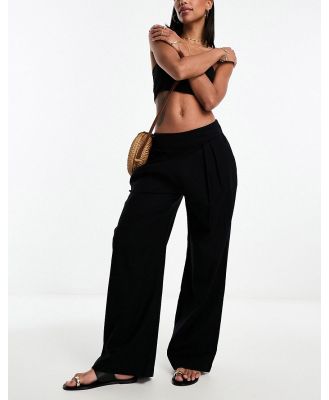 Abercrombie & Fitch pleated wide leg linen pants in black