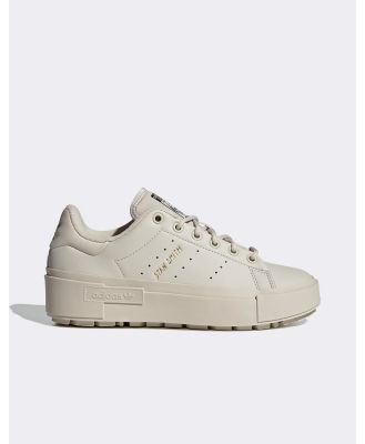 adidas Originals Stan Smith Bonega sneakers in off white-Brown