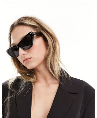 AIRE Linea cat eye sunglasses in black