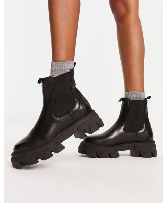 ALDO Bigtrek chunky flat ankle boots in black leather