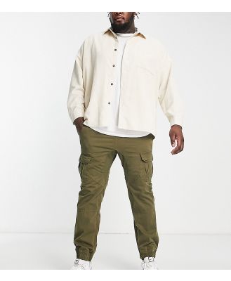 Another Influence Plus cargo pants in khaki-Green