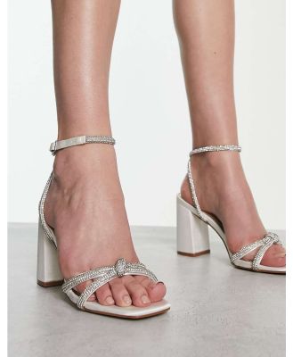 Be Mine Abina embellished sandals in ivory satin-White