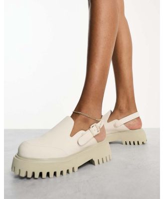 Bronx multi way Groovy mule sandals in off white