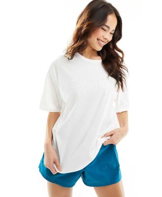 Calvin Klein pure cotton t-shirt and shorts sleep set in white